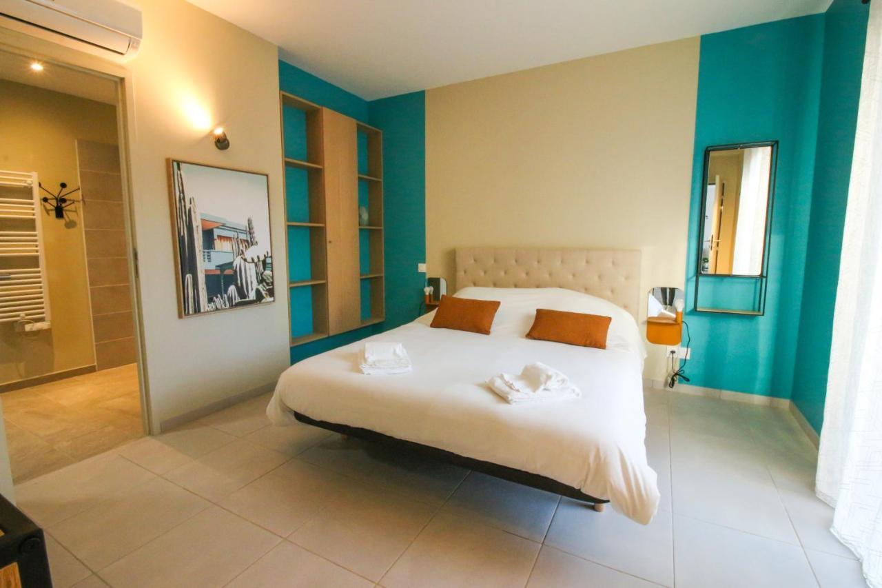 Bella, Jacuzzi Partage & Parking Avec Borne De Recharge Voiture Electrique Apartment ซาร์ลา-ลา-กาเนดา ภายนอก รูปภาพ